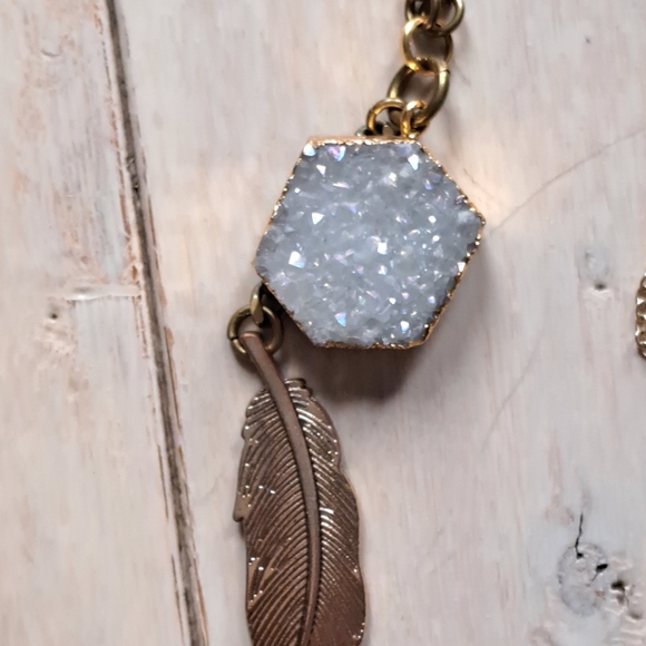 Beautifull Gray Druzy Stone Necklace - Picture 3 of 13